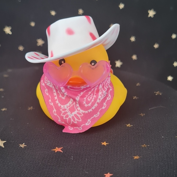 Valentine Cowboy/Girl Rubber Jeep Duckies Duck Duck Jeep - Picture 1 of 6